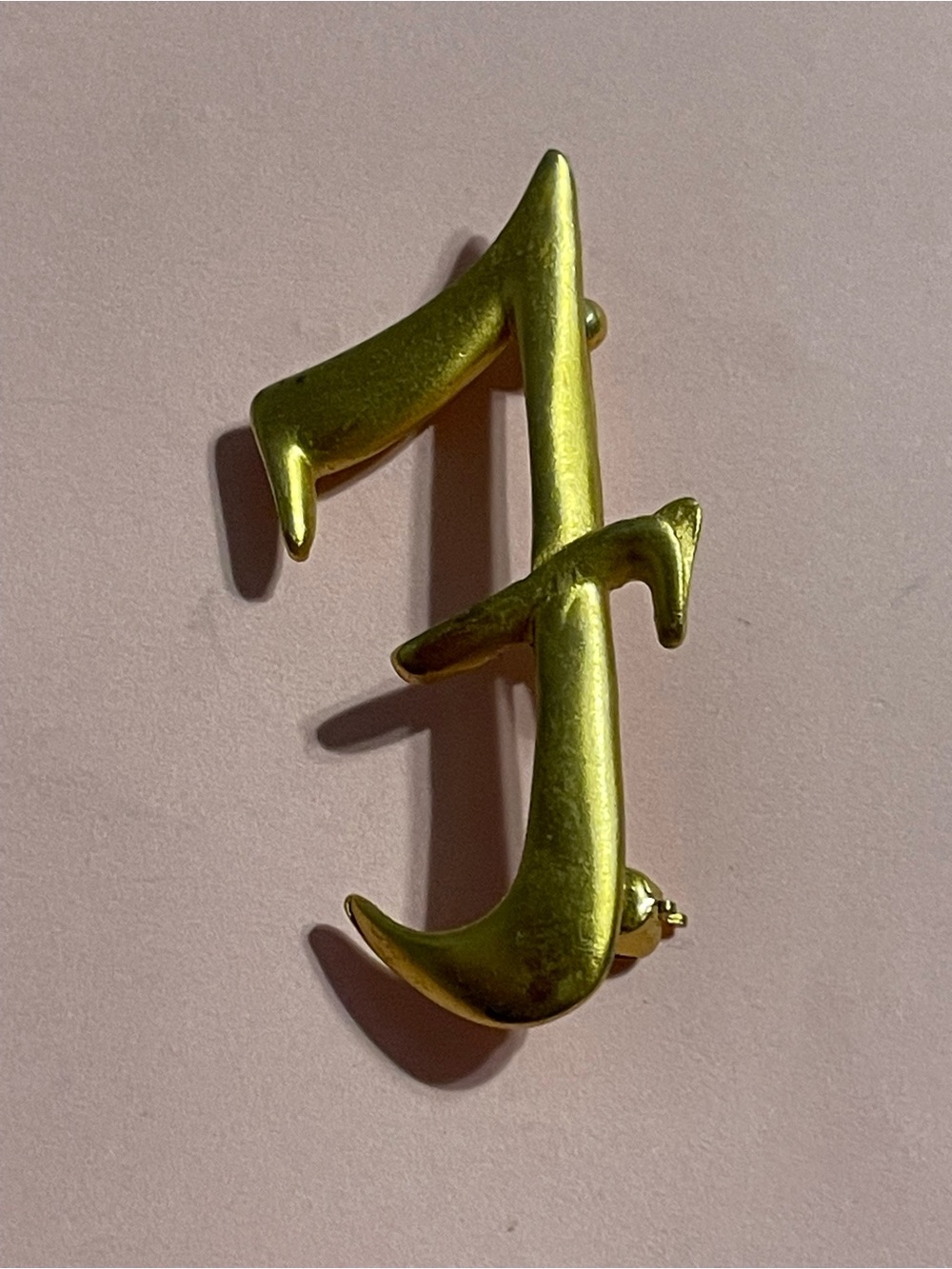 Vintage Anne Klein Gold Tone Initial F Pin #9158